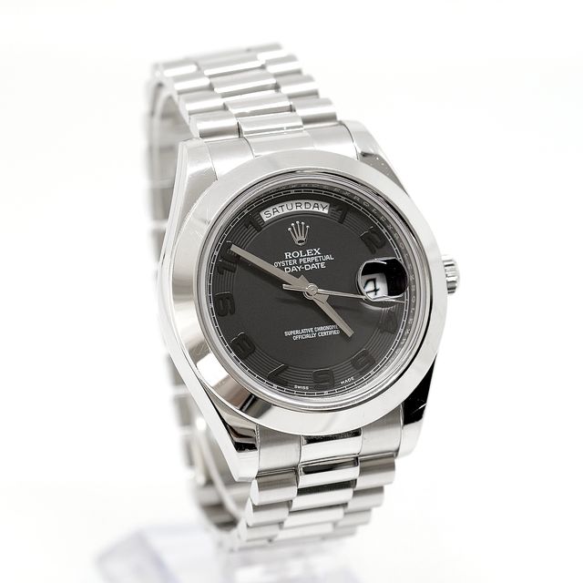 Rolex Day-Date II 218206 Image 4